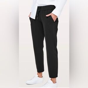 Lululemon Black On The Fly Joggers Size 8